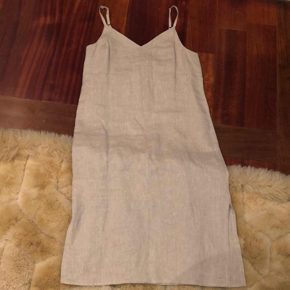 Linen dress beautiful kaki color